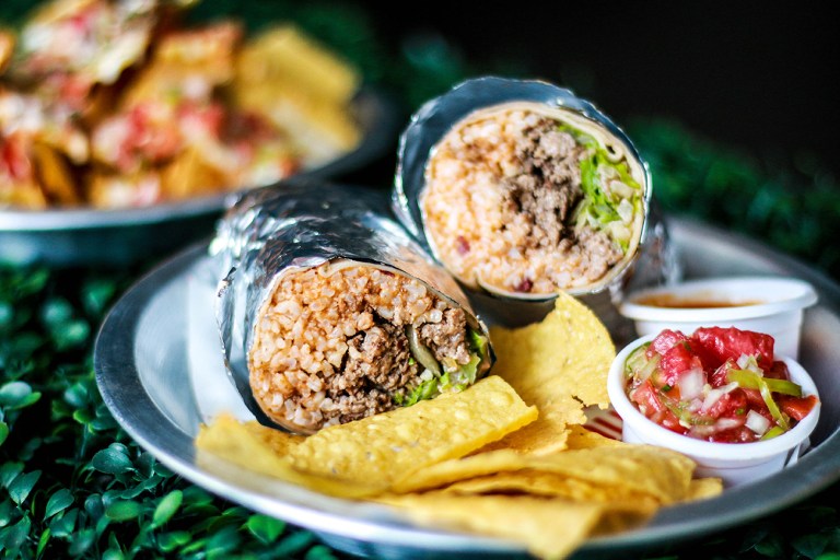 eatscape-03-the-burger-joint12